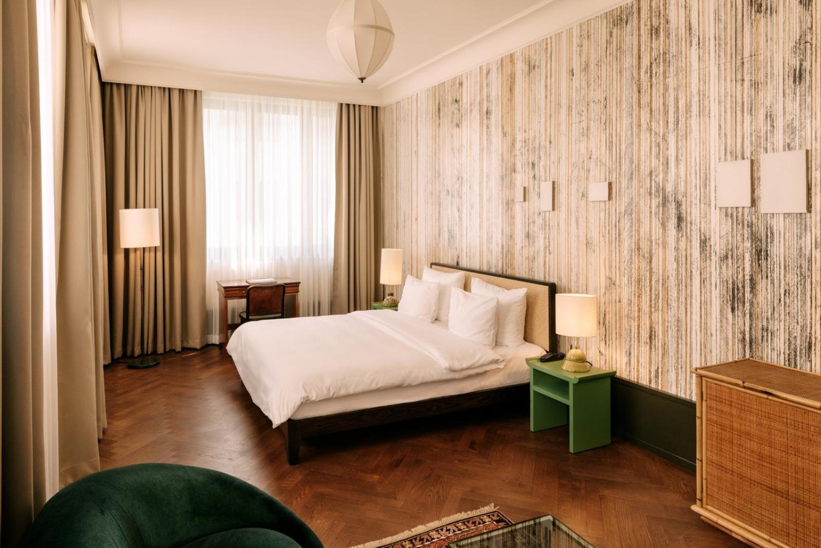 Boutique Hotel Chateau Royal Берлин Екстериор снимка A room at the Hotel Axelmannstein