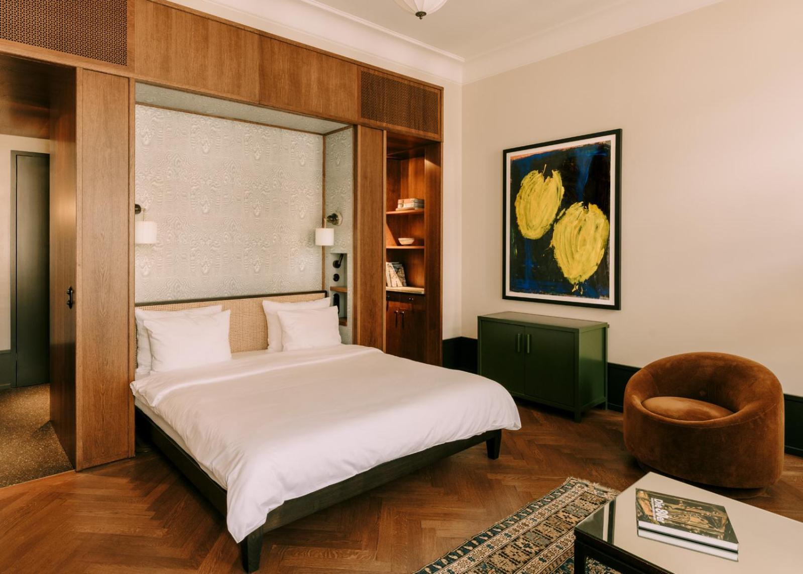 Boutique Hotel Chateau Royal Берлин Екстериор снимка A bedroom at the hotel